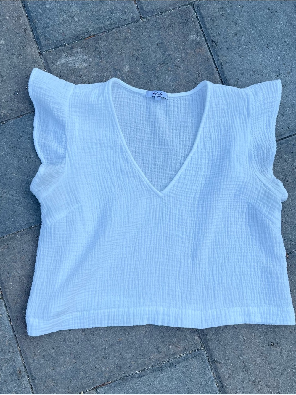 Rails White Gauze Cotton Ruffle V-Neck Top - Size Small